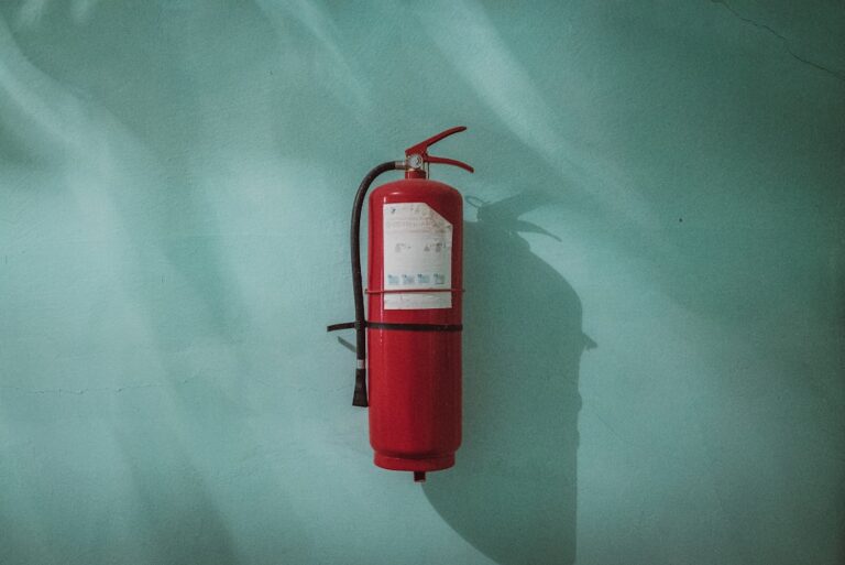 Sikkerhedsudstyr: Beskyt Dig Selv og Dit Bådudstyr